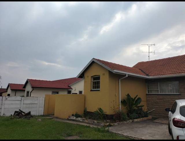 4 BEDROOM HOUSE FOR SALE IN BIRCHLEIGH NORTH